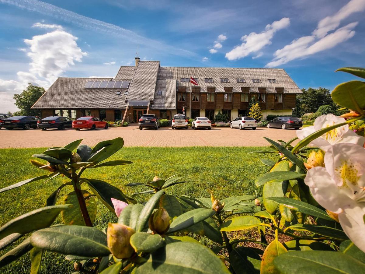 Abzali Hotel&Restaurant with self check-in Ādaži Exterior foto